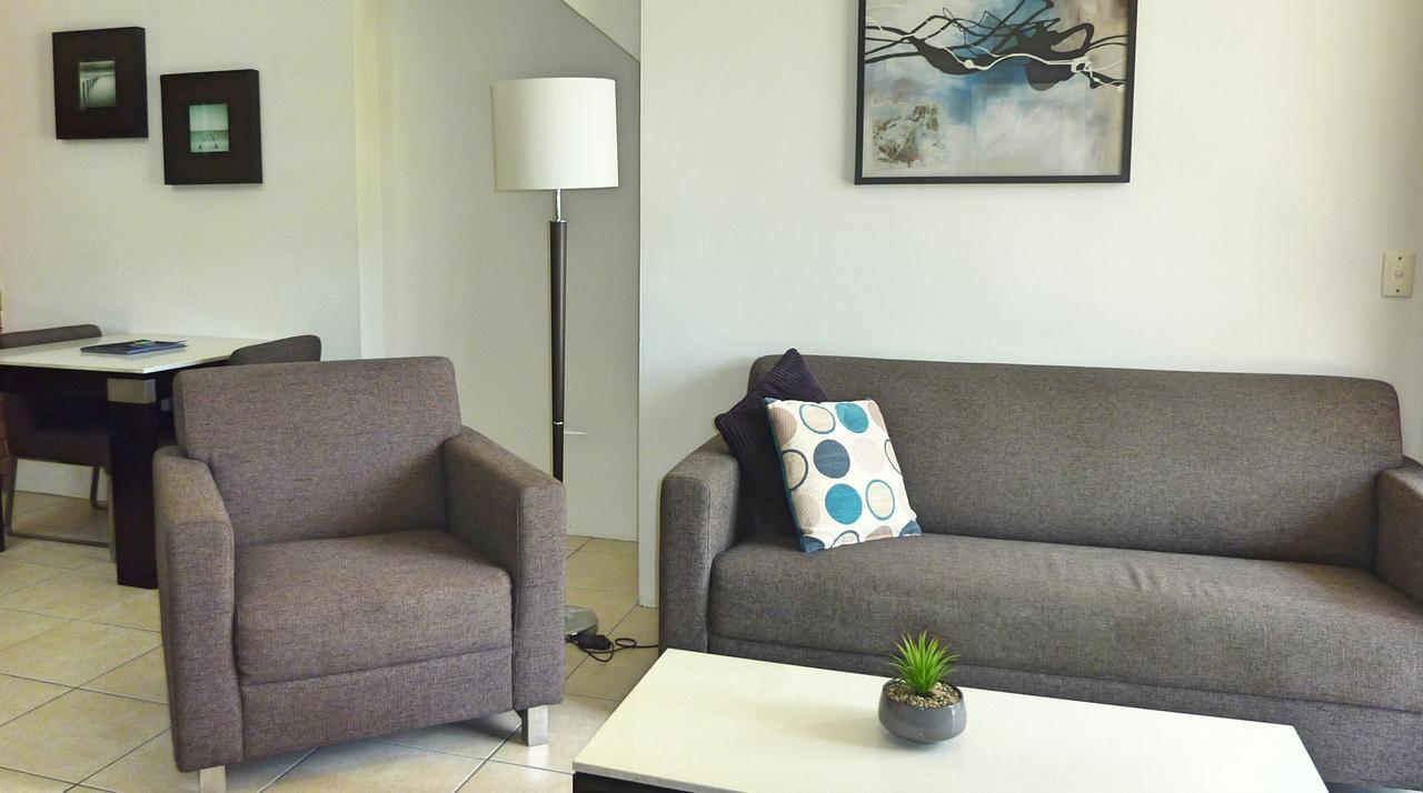 Jadran Motel & El Jays Holiday Lodge โกลด์โคสต์ ภายนอก รูปภาพ