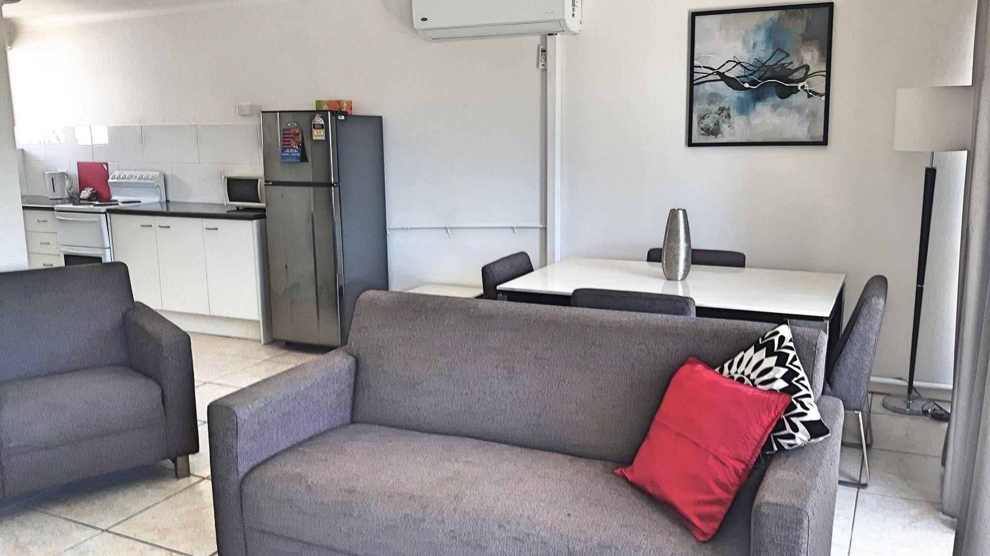 Jadran Motel & El Jays Holiday Lodge โกลด์โคสต์ ภายนอก รูปภาพ