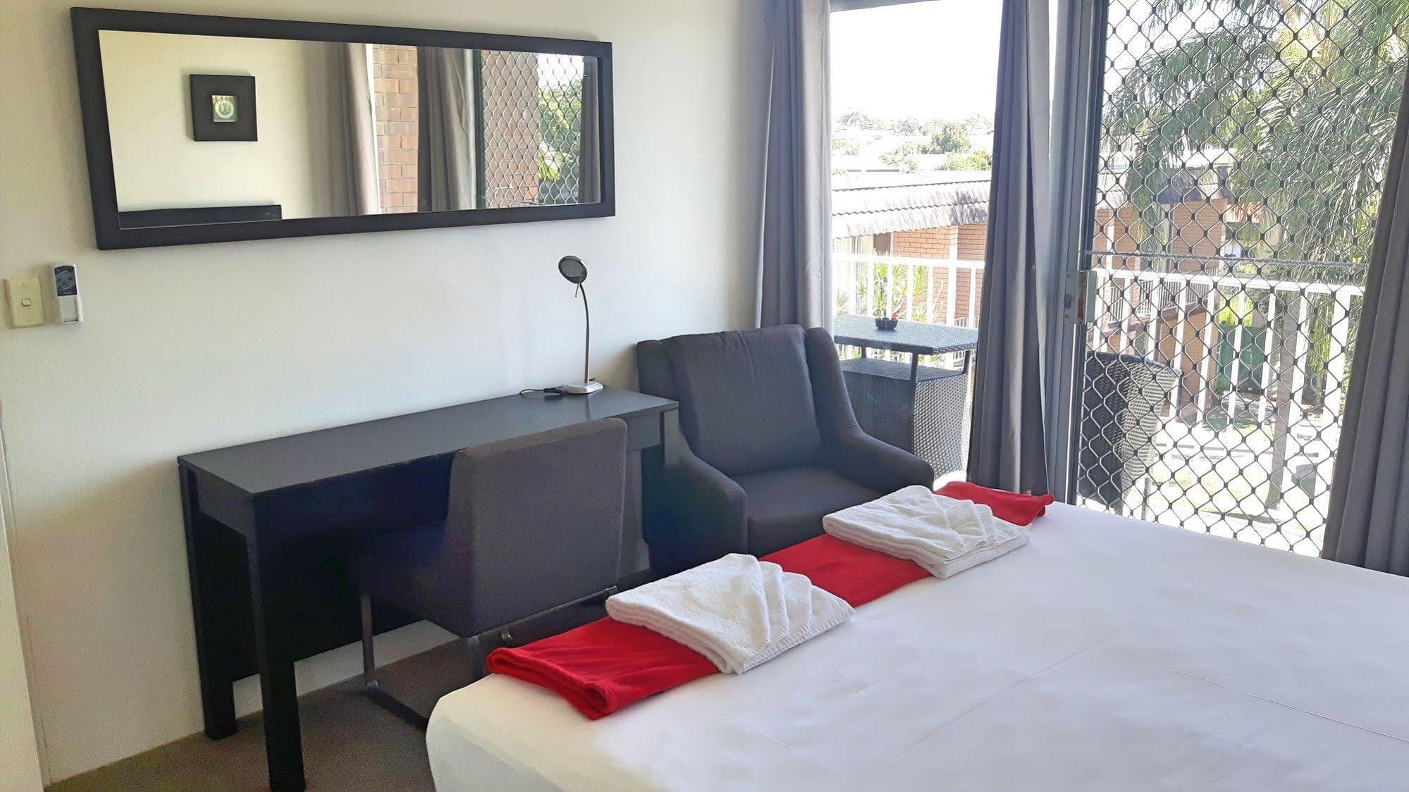 Jadran Motel & El Jays Holiday Lodge โกลด์โคสต์ ภายนอก รูปภาพ